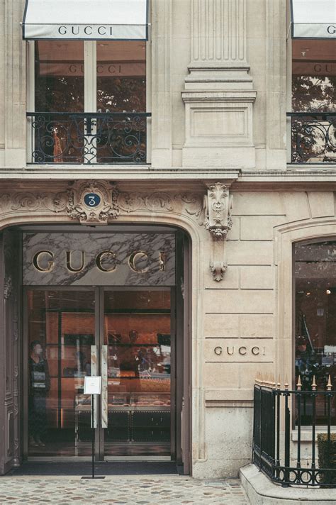 gucci avenue montaigne telephone|gucci montaigne paris.